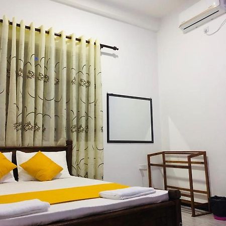 Freedom Inn Negombo Ngoại thất bức ảnh