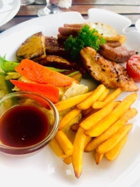 Freedom Inn Negombo Ngoại thất bức ảnh